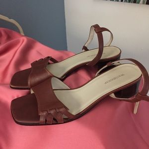 Brick red/brown square toe sandals size 8